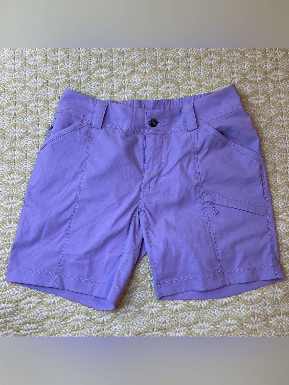 Duluth Trading Co Lavender Outdoor Stretch Shorts